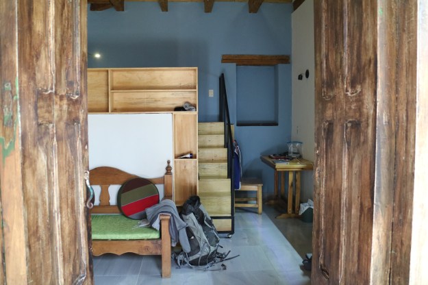 Zimmer mit Hochbett und Kochnische in San Cristobal