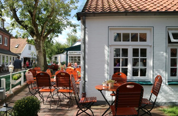 kleine Cafes und Restaurants im Dorf Spiekeroog